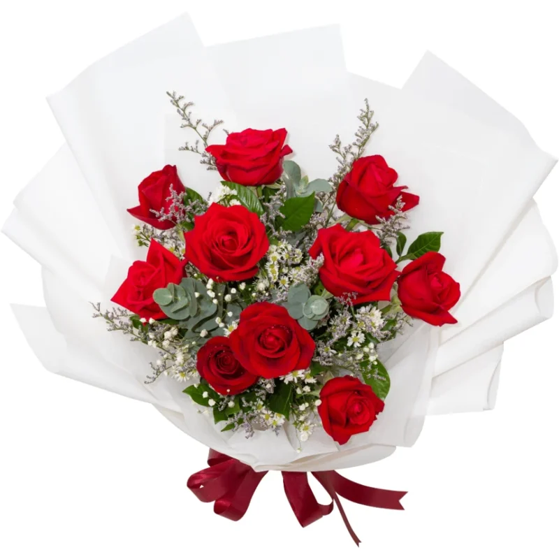 باقة الورد الأحمر والغلاف الابيض