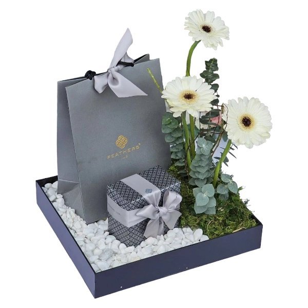 سويره من فذرز + ورد طبيعي